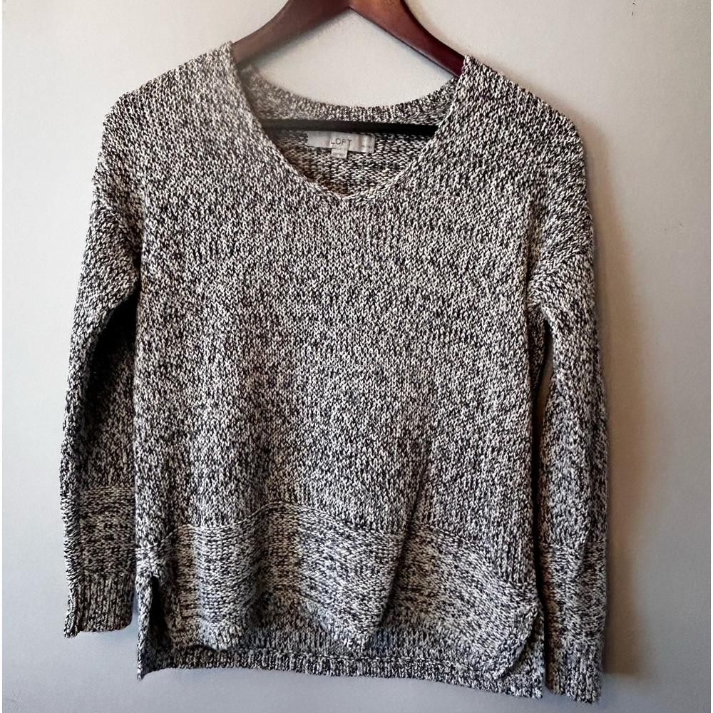 LOFT Women’s XS grey sweater